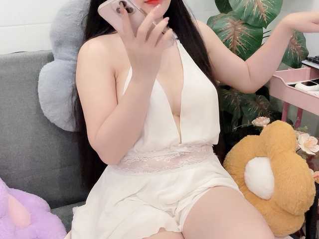 Linh97 live cam on BongaCams
