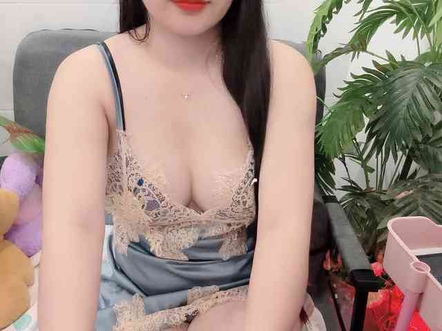 模特: Linh97