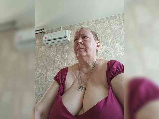Alena61 webcam