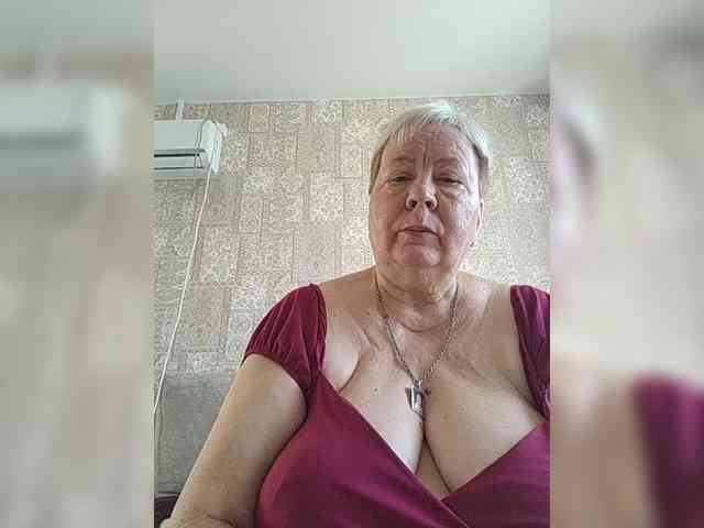 Alena61 webcam