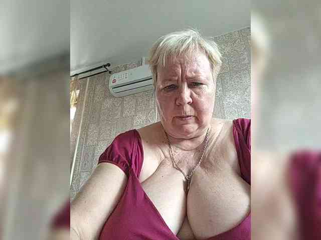 Alena61 webcam