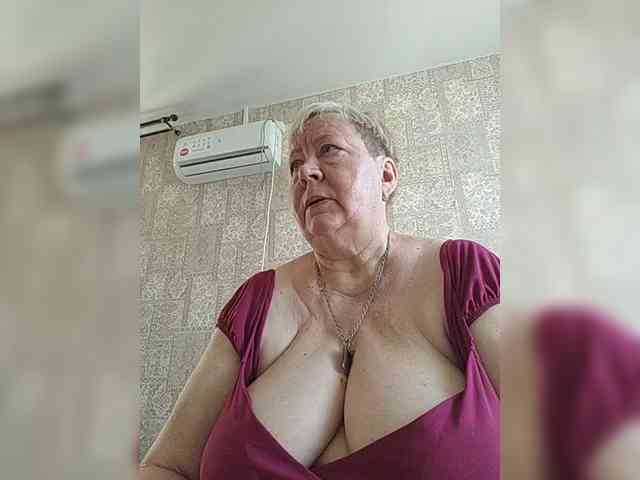 Alena61 webcam