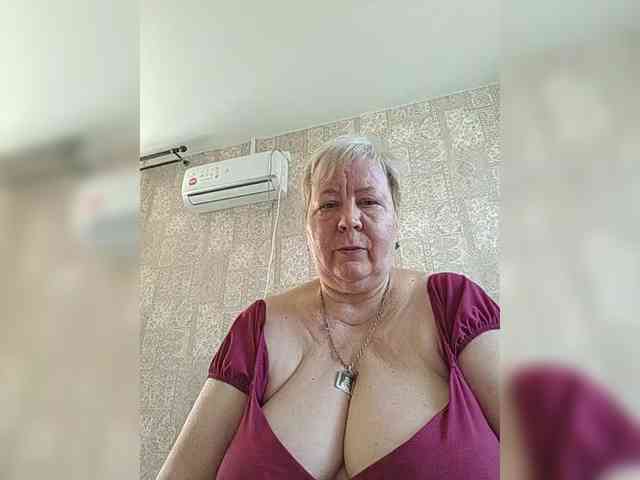 Alena61 webcam