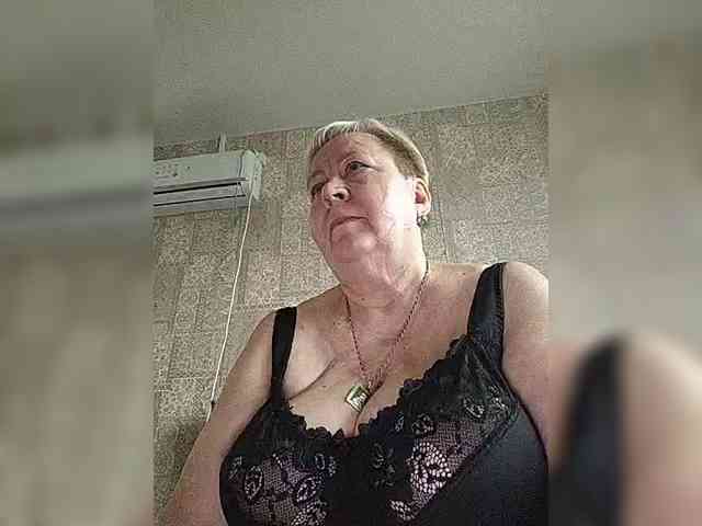 Alena61 webcam