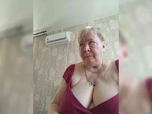 Alena61 webcam
