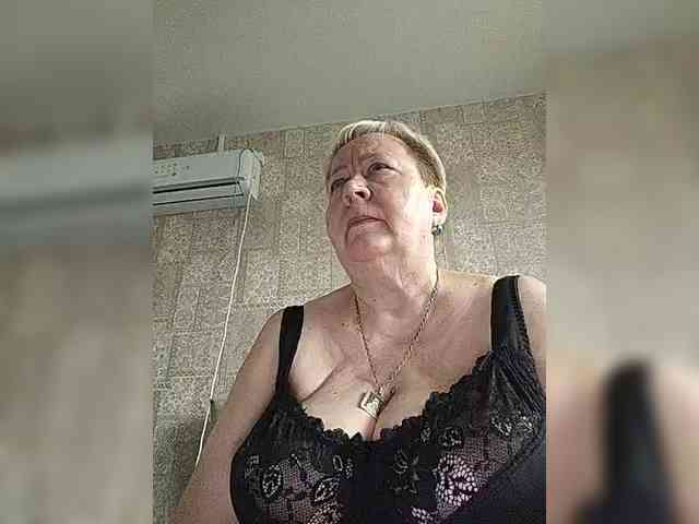 Alena61 webcam