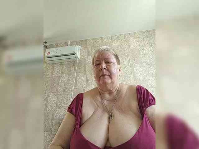 Alena61 webcam