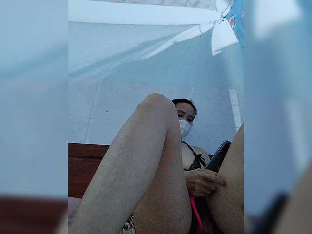 Sexy-ladyass89 live cam preview