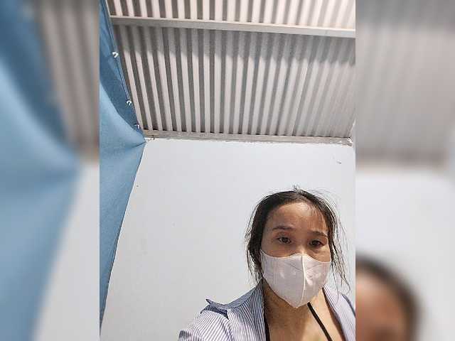 Sexy-ladyass89 live cam on BongaCams