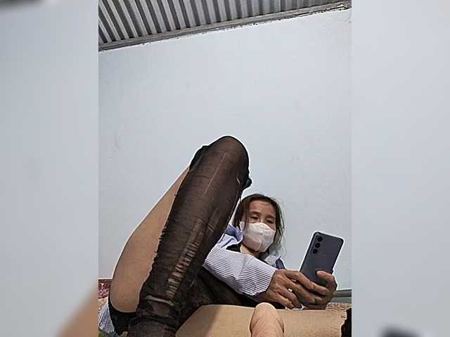 Sexy-ladyass89's BongaCams show and profile