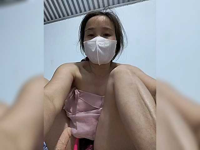 Sexy-ladyass89's BongaCams show and profile