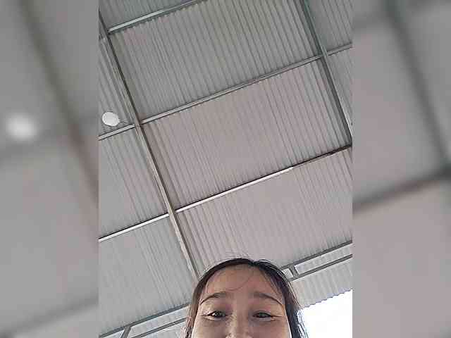 Sexy-ladyass89 webcam