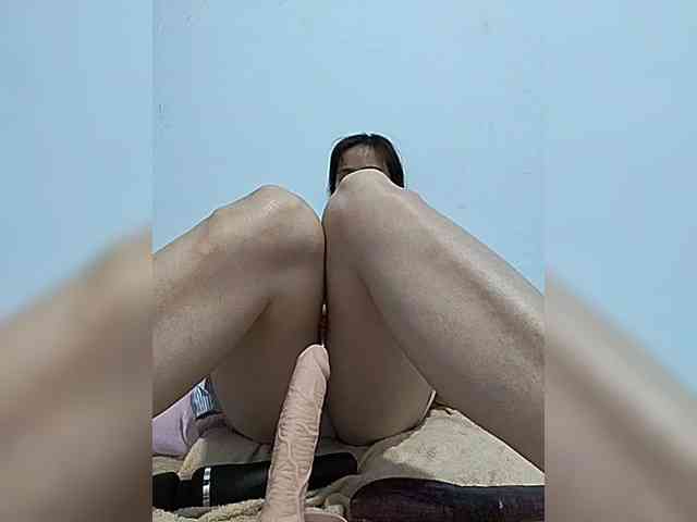 Sexy-ladyass89 webcam