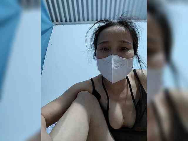 Sexy-ladyass89 webcam