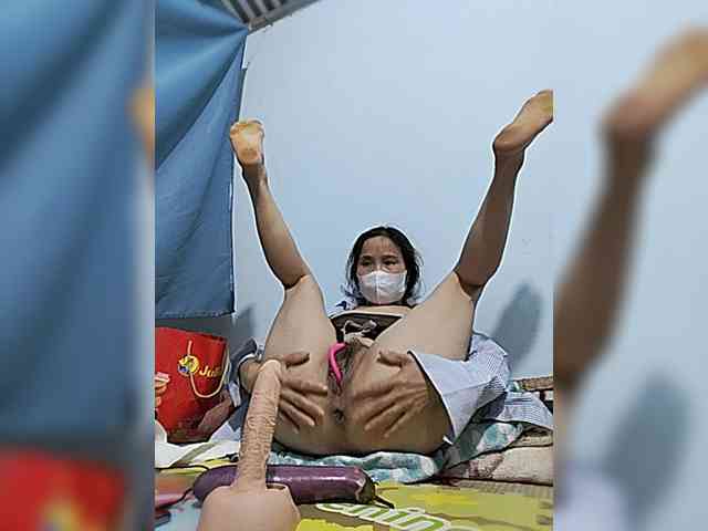 Sexy-ladyass89 webcam