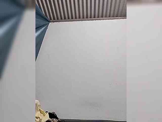 Sexy-ladyass89 webcam