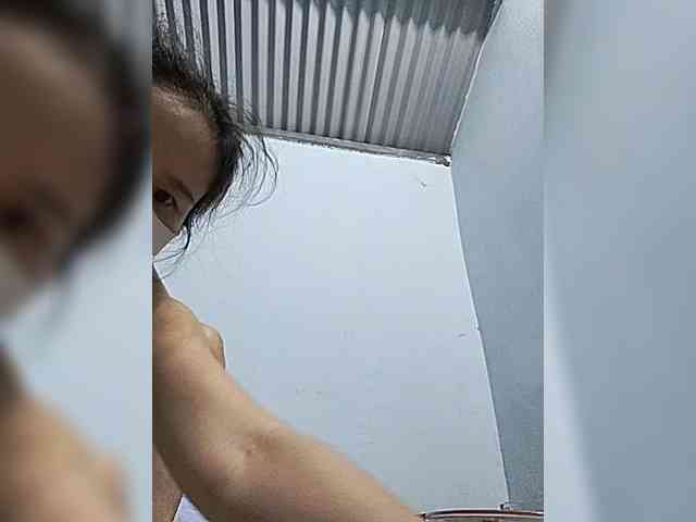 Sexy-ladyass89 webcam