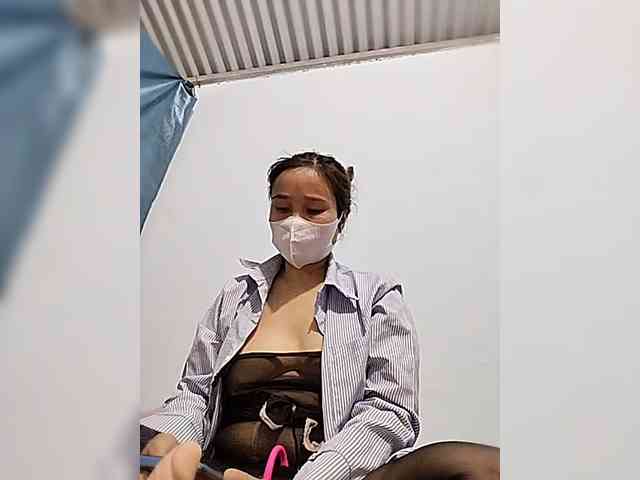 Sexy-ladyass89 webcam