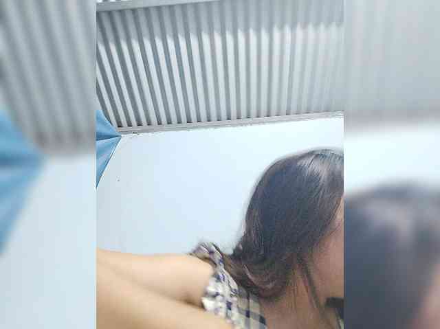 Sexy-ladyass89 webcam