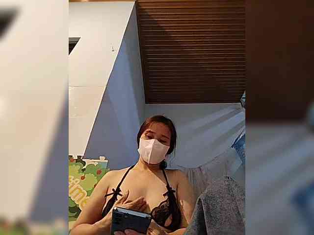 Sexy-ladyass89 webcam