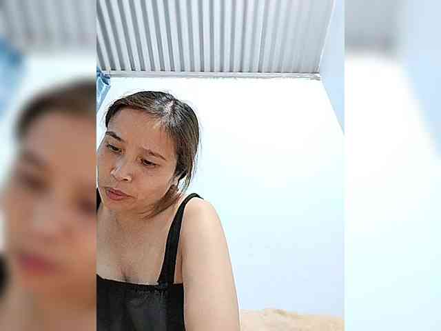 Sexy-ladyass89 webcam