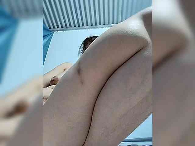 Sexy-ladyass89 webcam