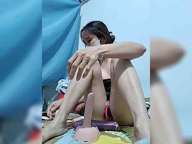 Sexy-ladyass89 webcam