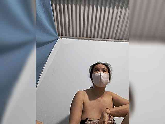 Sexy-ladyass89 webcam