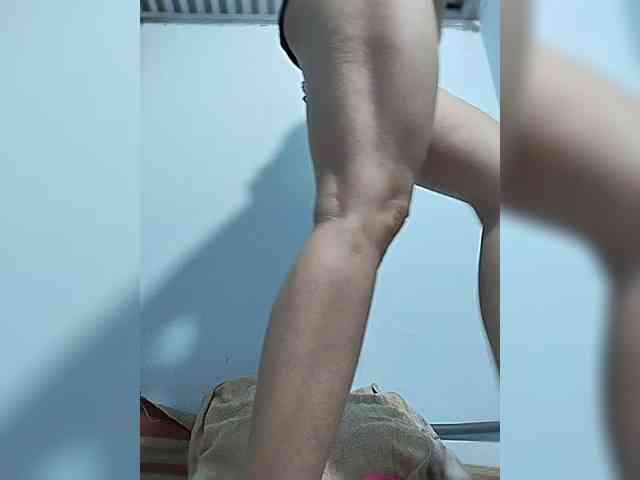 Sexy-ladyass89 webcam