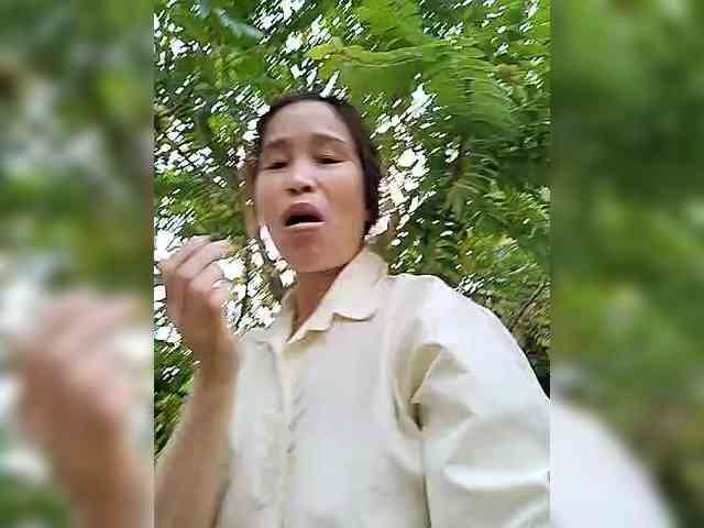 Sexy-ladyass89 webcam