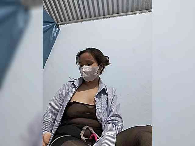 Sexy-ladyass89 webcam