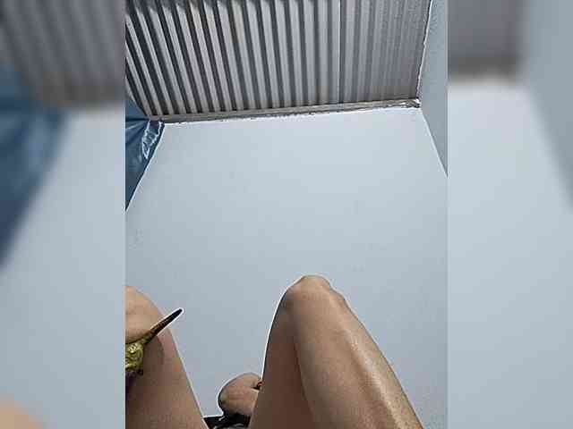 Sexy-ladyass89 webcam