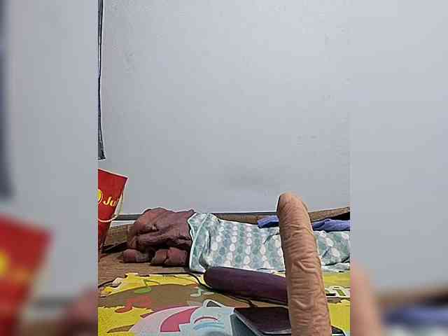 Sexy-ladyass89 webcam