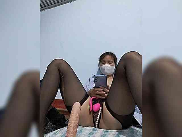 Sexy-ladyass89 webcam