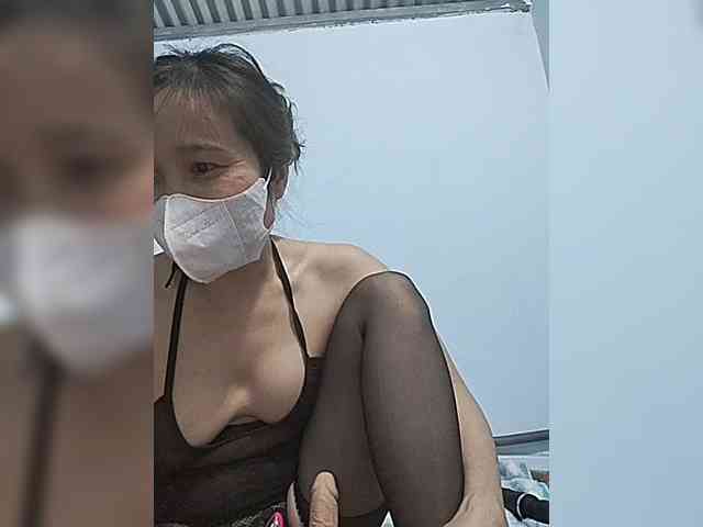 Sexy-ladyass89 webcam