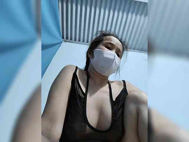 Sexy-ladyass89 webcam