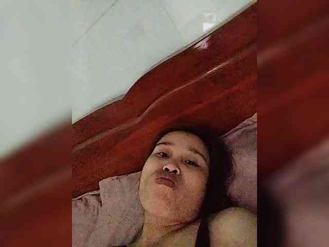 Sexy-ladyass89 webcam