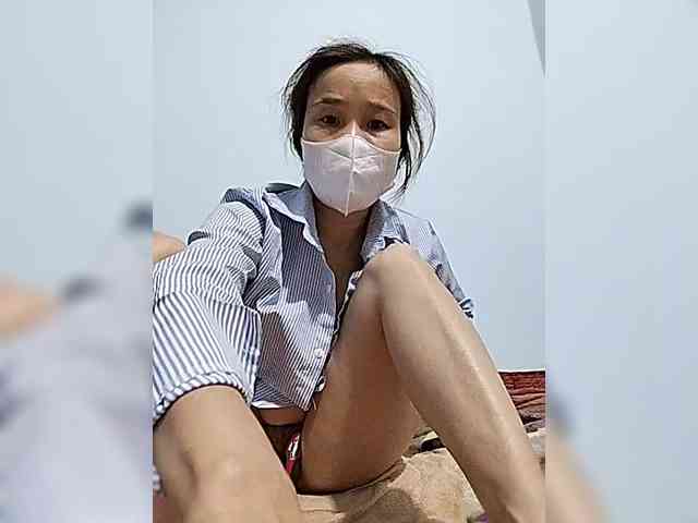 Sexy-ladyass89 webcam