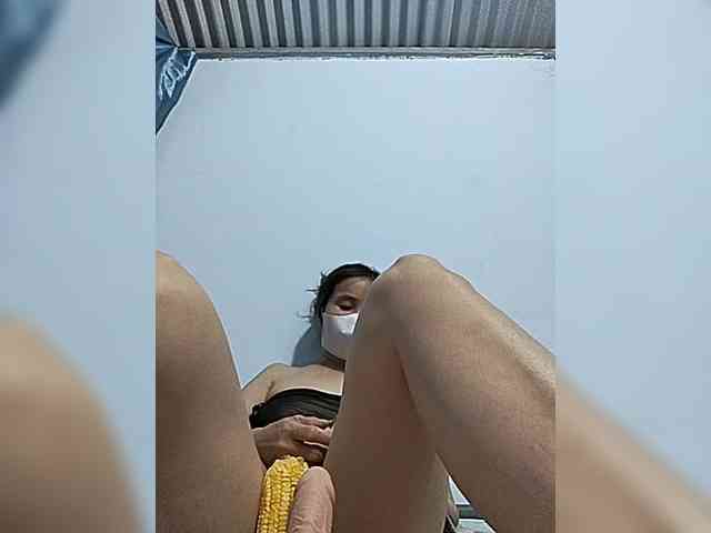 Sexy-ladyass89 webcam