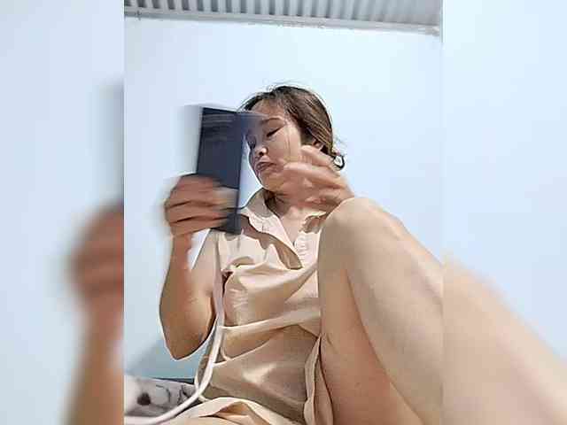 Sexy-ladyass89 webcam