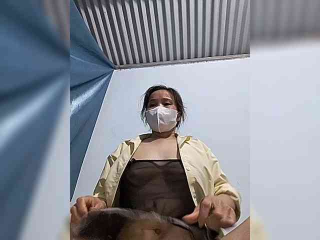 Sexy-ladyass89 webcam