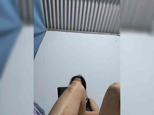 Sexy-ladyass89 webcam