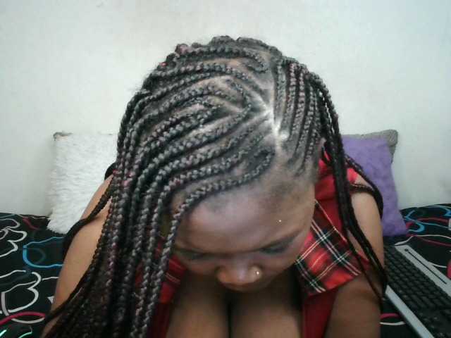 Thickqueenxxx live cam on BongaCams
