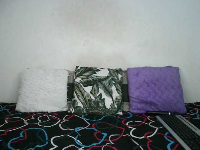 Thickqueenxxx's BongaCams show and profile