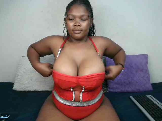 Thickqueenxxx webcam