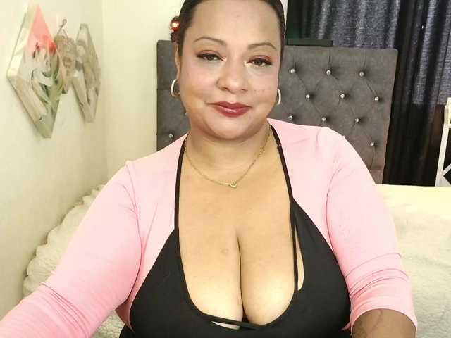 HelenaMarin live cam on BongaCams