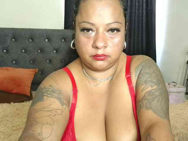 joanaqueens's live room