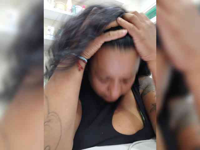JoanaQueens webcam