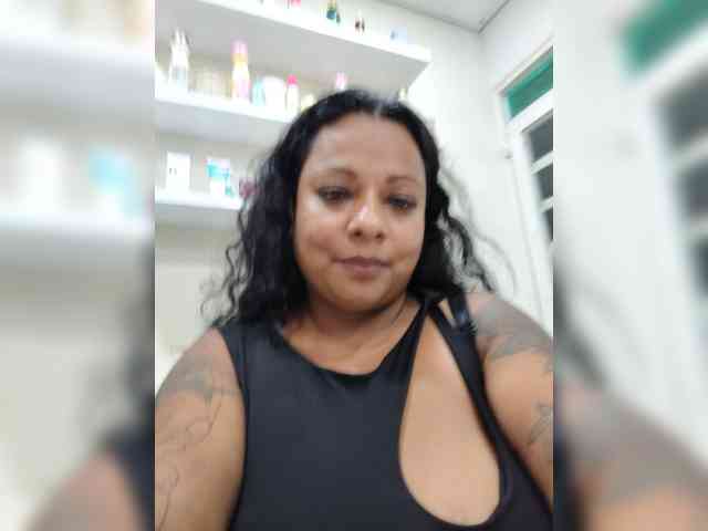 JoanaQueens webcam