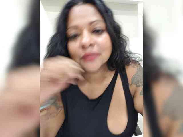 JoanaQueens webcam